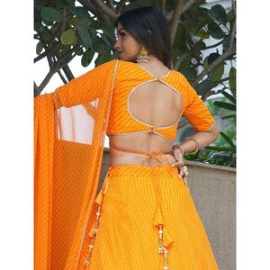 Gorgeous Orange Laheriya Print Georgette Diseñador Lehenga Choli para decoraciones de fiesta - Product Image 2