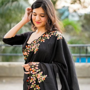 KV Embroidered Bollywood Style Silk <b>Blend</b> Saree - Product Image 1