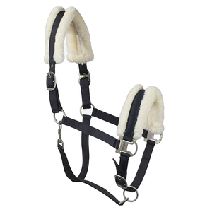Tachuela de caballo de poliéster súper suave Halter de caballo de poliéster hecho a mano - Product Image 1