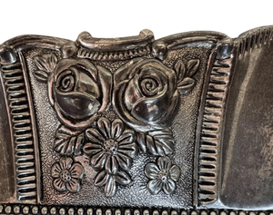Plato de Servir Dorado de Aluminio con Diseño Clásico y Patrón Único, Textura Martillada a Mano, Excelente Regalo a Precio de Mayoreo - Product Image 6