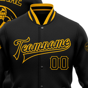 Chaqueta Varsity Sublimada para Hombre, 100% Poliéster, Estilo Casual, Chaqueta de Béisbol con Letras de Equipo, Ribete Acanalado y Bolsillos Delanteros - Product Image 2