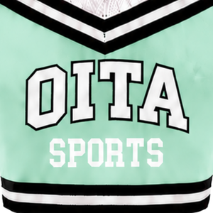 Haut court de cheerleading sans manches rouge, blanc et noir pour femmes et filles – Tenue de performance athlétique pour l'entraînement en équipe – Vêtements de sport - Product Image 5