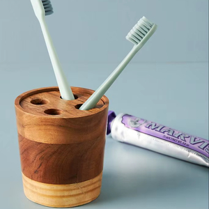 Support de brosse à dents en bois massif pour le rangement des accessoires de salle de bain avec organisateur de dentifrice à plusieurs compartiments - Product Image 1
