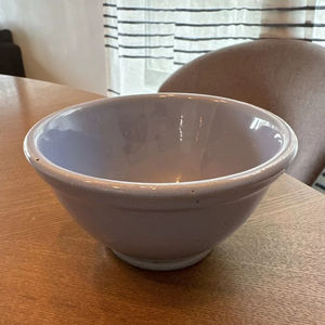 Elegante Tazón de Cerámica Blanco Perla para Servir, Profundo y Redondo, con Acabado Brillante, Perfecto para Comidas Diarias y Fiestas - Product Image 1