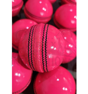 Balle de cricket rose 156 g |   Ballon de cricket cousu à la machine en 2 parties |   Noyau entièrement en liège |   Cuir de vache |   Balle de cricket de haute qualité - Product Image 1