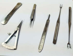 Endochoice Medical - Juego de Instrumentos Quirúrgicos Manuales de Blefaroplastia de Acero Inoxidable de Grado A+ Clase I para Cirugías de Párpados y Plásticas - Product Image 5