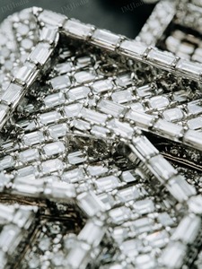 จี้เลขแบบกำหนดเอง ประดับเพชรโมอิสซาไนต์ VVS1 ระดับพรีเมียม 5 หลัก ดีไซน์หรูหรา สไตล์ฮิปฮอป เงินแท้ 925 ผ่านการทดสอบแล้ว - Product Image 4