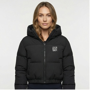 Chaqueta de Plumón de Pato Blanco 90% al por Mayor, Chaqueta de Invierno con Diseño Personalizado, Chaqueta Acolchada con Forro de Satén y Bolsillos para Hombre y Mujer - Product Image 1