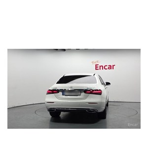 เมอร์เซเดส-เบนซ์ อี-คลาส อี350 4MATIC เอ็กซ์คลูซีฟ ปี 2023 ขับเคลื่อน 4 ล้อ เกียร์อัตโนมัติ พร้อมกล้องมองหลัง เบาะหนัง พวงมาลัยซ้าย - Product Image 4