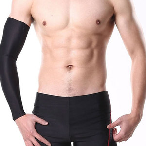 Manchon de compression pour bras avec logo personnalisé, tissu respirant à séchage rapide pour le basketball - Unisexe, haute qualité - Product Image 4