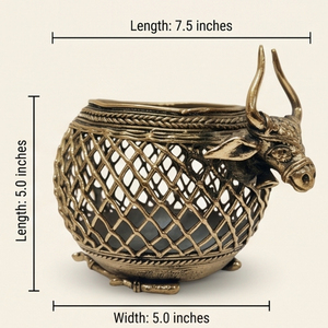 Maceta de latón Dhokra Premium con diseño de toro y cesta de malla, maceta artesanal de metal para plantas aéreas, flores secas y arreglos florales. - Product Image 3