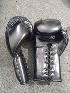 Fly Top Selling High Quality Black Color Boxing Gloves Made By Muay Thai Genuine Cowhide Leather for Training & GYM For Unisex - Product Image 3