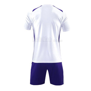 Conjunto de Uniforme de Fútbol para Hombre de Secado Rápido, Jersey y Pantalones Cortos Profesionales, Material Ligero, Perfecto para Partidos, Entrenamientos y Torneos - Product Image 2