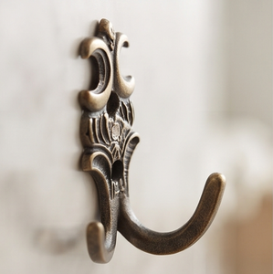 Antique Metal Wall Mounted Double <b>Hook</b> <b>With</b> Elegant Design For Clothing Storage Vintage Style Wall Accent - Product Image 2