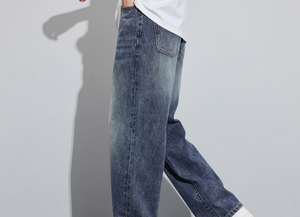 Jean en denim délavé coupe large pour homme, taille haute, fermeture boutonnée, pantalon décontracté en tissu 100 % coton tissé, poids moyen, style automne - Product Image 4