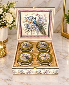Caja de regalo de madera de lujo con diseño de arte mogol, con 4 tarros y bandeja para dulces. Eleva las regalas festivas y la presentación de lujo. - Product Image 5