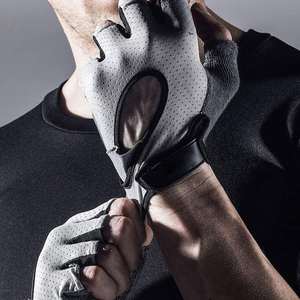 Half Finger Fitness Gloves Breathable Mesh <b>Weight</b> Lifting Gym Training Gloves for Men Women Adjustable Wrist Strap - Product Image 6