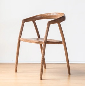 เก้าอี้ไม้สักแท้คุณภาพสูง ดีไซน์โค้งมนแบบออร์แกนิก ทันสมัย เหมาะสำหรับร้านอาหาร โรงแรม และการตกแต่งภายใน - Product Image 1