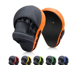 Guantes de Entrenamiento Profesionales Personalizados de Cuero para Karate, Guantes de Enfoque de Alta Calidad con Logotipo Personalizado, Cómodos - Product Image 1