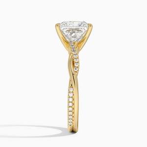 Bague de fiançailles en moissanite taille princesse 2 carats avec bande torsadée, bague solitaire de mariée - Product Image 2