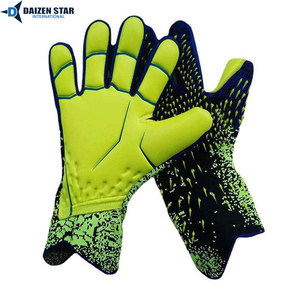 Gants de gardien de but de football haut de gamme, coupe négative, paume en PU respirante, haute adhérence, protection des doigts et du pouce - Product Image 4