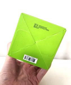 Hydratation intense, blanchiment et contrôle du sébum. Apaise la peau irritée pour un teint clair et éclairci - Product Image 2