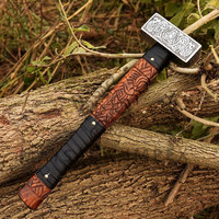 Marteau Viking en acier OEM personnalisé, fait main, en acier au carbone avec design gravé à la main, qualité industrielle, marteau multi-usages avec manche en bois