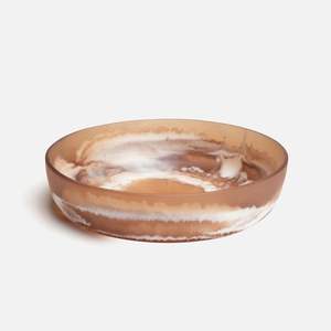 Saladiers en résine faits à la main, bol à fruits en résine marron, disponible en plusieurs couleurs, articles décoratifs pour la maison en résine, bols et ustensiles. - Product Image 5