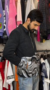 Dernière Veste en Cuir Souple pour Homme avec Logo Sérigraphié, Tirette de Fermeture Éclair Personnalisable, Col Rabattable en Cuir Véritable - Product Image 2