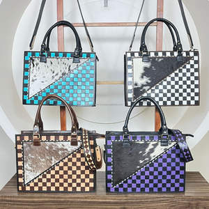 Bolso Tote de Cuero Vacuno Repujado Hecho a Mano de Primera Calidad con Conjunto Combinado de Cartera de Mano y Bolso de Pulsera, Patrón a Cuadros, Conjunto Combinado de 2 Piezas para Mujer - Product Image 6