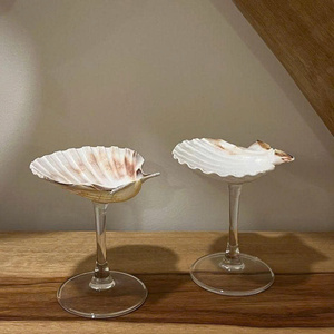 Copas de Vino Personalizadas con Conchas Marinas, Regalos de Boda, Regalos de Aniversario, Copas para Fiestas, Copas de Martini Hechas a Mano con Conchas Marinas, Regalo para Enamorados - Product Image 1