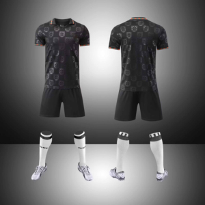 Uniforme de football personnalisable en polyester léger et écologique pour adultes, respirant et confortable, vêtements de sport de football courts - Product Image 1