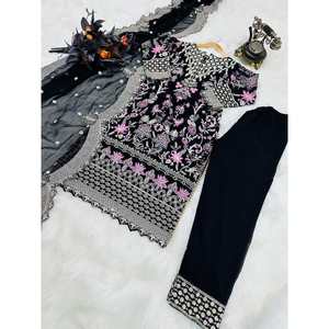 ATRACTIVE GEOREGETTE BORDADO SECUENCIA TRABAJO TOP INFERIOR CON DUPATTA NEGRO - Product Image 1