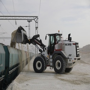 Chargeuses sur pneus Hidromek modernes : équipement hydraulique avancé offrant des cycles de travail rapides, une force de rupture élevée et une performance optimale pour l'opérateur. - Product Image 6