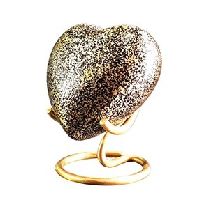 Majestic Brass Heart Shape <b>Keepsake</b> Cremation Urn <b>Memorial</b> Ash Holder Featuring Decorative Secure Closure And Fine Finish - Product Image 1