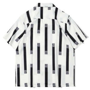 เสื้อเชิ้ตแขนสั้นผู้ชายผ้าสแปนเด็กซ์/โพลีเอสเตอร์ แห้งเร็ว สำหรับฤดูร้อน ติดกระดุม  สั่งทำได้ MOQ ต่ำ - Product Image 1