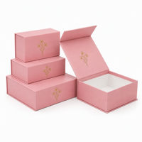 Boîte à couvercle magnétique rose avec motif floral doré pour emballage cadeau de luxe, vente en gros, personnalisation OEM, usine