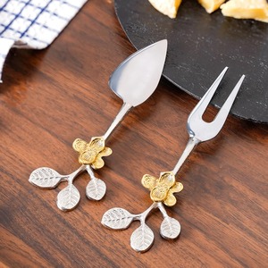 Wood Handle Cheese Knife <b>Set</b> <b>Mirror</b> Polish Stainless Steel Minimalist Design Dishwasher Safe Party Serving Utensils - Product Image 4