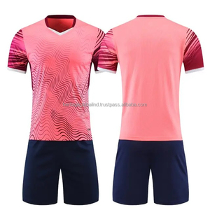เสื้อฟุตบอลผ้าโพลีเอสเตอร์ระบายอากาศได้ดีแห้งเร็วสวมใส่สบายชุด100% สั่งทำ - Product Image 1