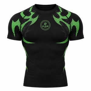 T-shirt de compression à manches courtes pour homme Flair, imprimé géométrique noir et vert, séchage rapide, coupe ajustée, col rond, sportif - Product Image 2