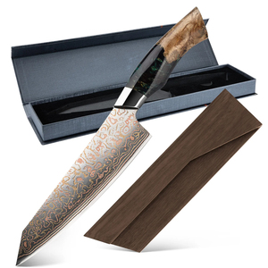Couteau Santoku artisanal en cuivre damasé avec manche ergonomique pour une découpe fine des légumes et la préparation quotidienne des repas - Product Image 1