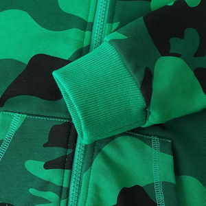 Sweats à capuche zippés camouflage vert et noir sublimés pour hommes, faible MOQ, anti-rétrécissement, séchage rapide, qualité supérieure, étiquette personnalisée - Product Image 3