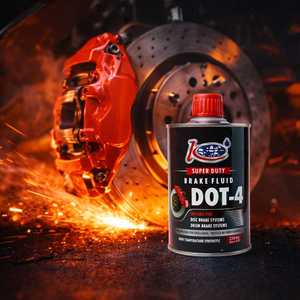 น้ำมันเบรกไฮดรอลิก DOT 4 ขนาด 250 มล. คุณภาพพรีเมียม ผู้ผลิต OEM ODM น้ำมันเบรกไฮดรอลิก ขายส่งจากโรงงาน - Product Image 1