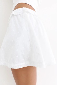 Jupe-short en maille polyester/coton blanc, taille mi-haute, élastique, à volants, décontractée, respirante, pour femme - Product Image 4