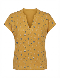 T-shirts pour femmes surdimensionnés très demandés, t-shirts personnalisés à la mode, t-shirts de créateurs originaux pas chers pour femmes - Product Image 1