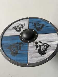 Bouclier viking artisanal en forme de loup |   Accessoire de cosplay nordique - Product Image 2