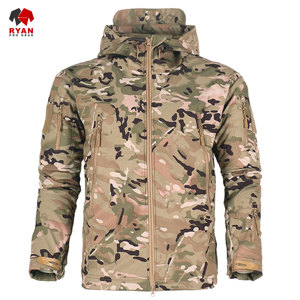 เสื้อแจ็คเก็ตซอฟต์เชลล์คุณภาพพรีเมียมสำหรับผู้ชาย แบบมีซิป ปิดคอแบบมีฮู้ด ผ้าระบายอากาศได้ดี พร้อมโลโก้ที่ปรับแต่งได้ - Product Image 1