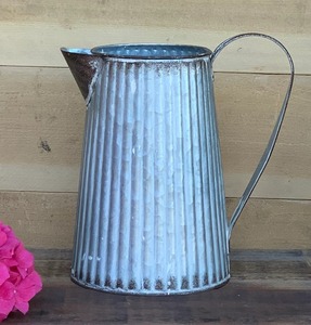 Maceta Galvanizada Estilo Jarra, Maceta de Metal Rústica para Decoración de Hogar, Jardín, Balcón y Patio, Pieza Decorativa Multiusos - Product Image 3