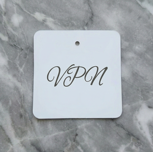 Boîte cadeau en papier personnalisée avec finition d'impression de qualité supérieure, construction durable, idéale pour la marque, l'emballage et la présentation en magasin - Product Image 1