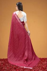 Sari élégant pour occasions festives avec un look traditionnel raffiné - Product Image 2